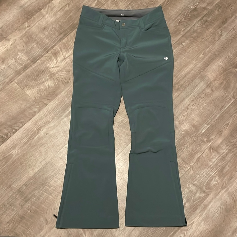 Obermeyer snow and ski pants